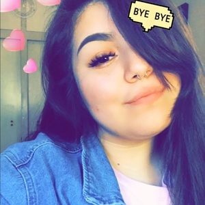 Meet your Posher, Becky